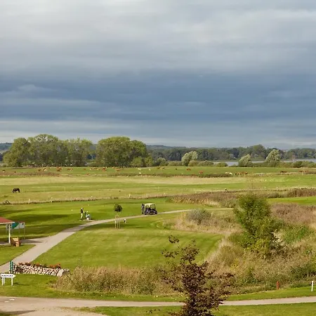 Hotel Schloss Teschow Teterow