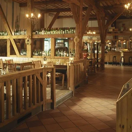 Schloss Teschow 4* Teterow