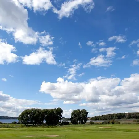 Schloss Teschow Teterow